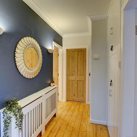 Meanwood Kist Accommodates - Stylish Headingley Apartment - Parking - 500 Mps Wifi מראה חיצוני תמונה