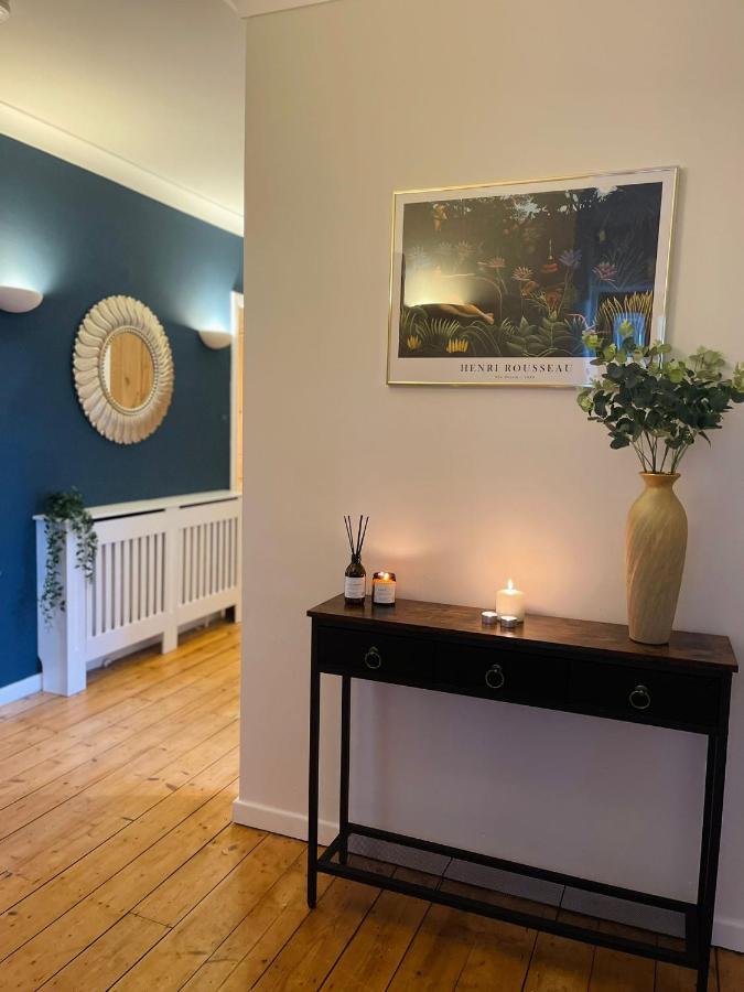 Meanwood Kist Accommodates - Stylish Headingley Apartment - Parking - 500 Mps Wifi מראה חיצוני תמונה