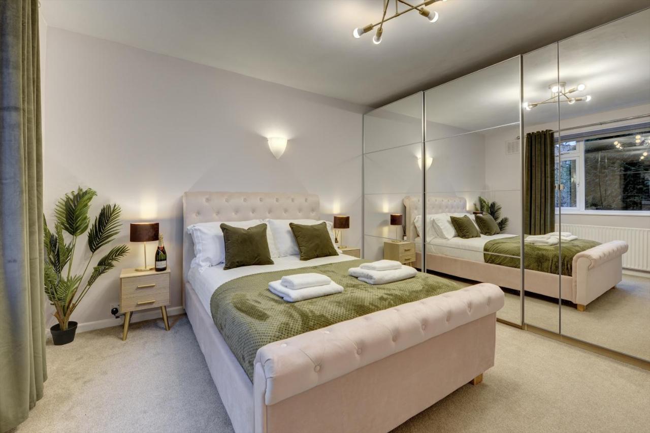 Meanwood Kist Accommodates - Stylish Headingley Apartment - Parking - 500 Mps Wifi מראה חיצוני תמונה
